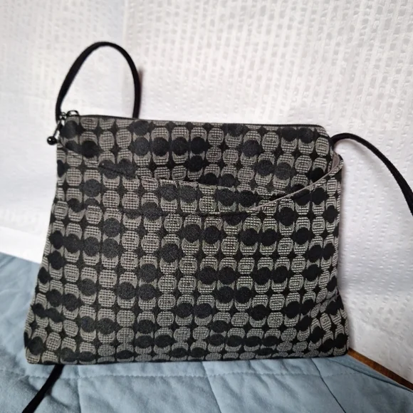 Maruca Sparrow Crossbody Bag - Picture 6 of 12